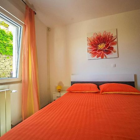 Apartman Carmen Volosko Opatija Exterior foto